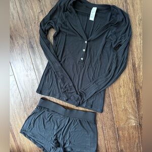 Spanx sleep set pajamas